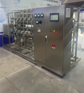 0.1-8 T/H Multi-Effect Distilled Water Machine Industrial Membrane Water Treatment Equipment