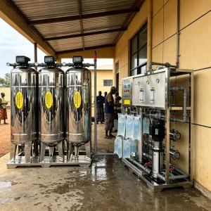 2500LPH ISO CE Certified RO Purification System SS304 Pure Water Treatment Machinery for Drinking