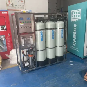500LPH Commercial Industrial Reverse Osmosis RO System with Pretreatment Filter Tanks