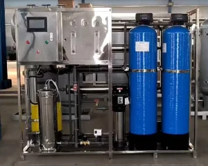 500LPH FRP Reverse Osmosis System Industrial Water Treatment for Drinking Bottling Beverage Production