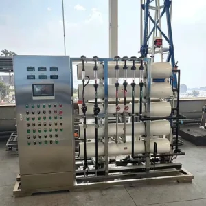 Commercial Complete Reverse Osmosis Water Filter Treatment System, PLC-Controlled, with RO Membrane Pump Motor for Boreholes