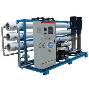 Desalinized Sea Water Plant with Osmosis 7T Water Treatment Machinery with Solar and Sea Water Desalination Machine