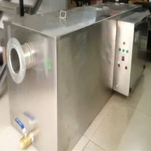 Food-Grade Stainless Steel 500L/H Oil Water Separator Treatment Equipment for Hotels and Canteens with 1-Year Warranty