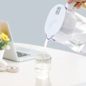 Household Water Filter Pitcher Kitchen Countertop Filter Carafe 4-layer Composite Filter Cartridge