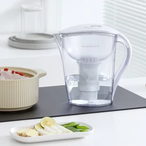 Household Water Filter Pitcher Kitchen Countertop Filter Jug with 4-layer Composite Filter Cartridge