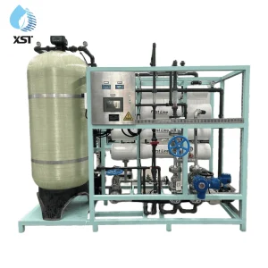 Industrial Seawater and Brackish Water Desalination Purifier System with PLC, Pump, and Reverse Osmosis Technology