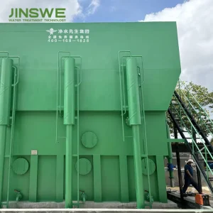 Integrated 220V Water Treatment System with Valveless Gravity Filter, Pump, Pressure Vessel and PLC