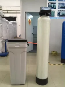 RO Water Softener Spare Parts Square PE Salt Brine Tank 100L