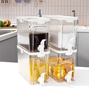 Refrigerator Cold Water and Juice Storage Jug with Chiller