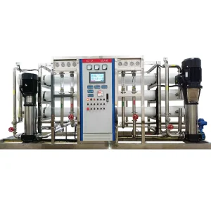 Reverse Osmosis Desalination Seawater Treatment System with PLC Motor Pump Stainless Steel 2000L/H Capacity